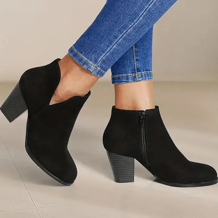 Chelsea | Everyday Chic Boots