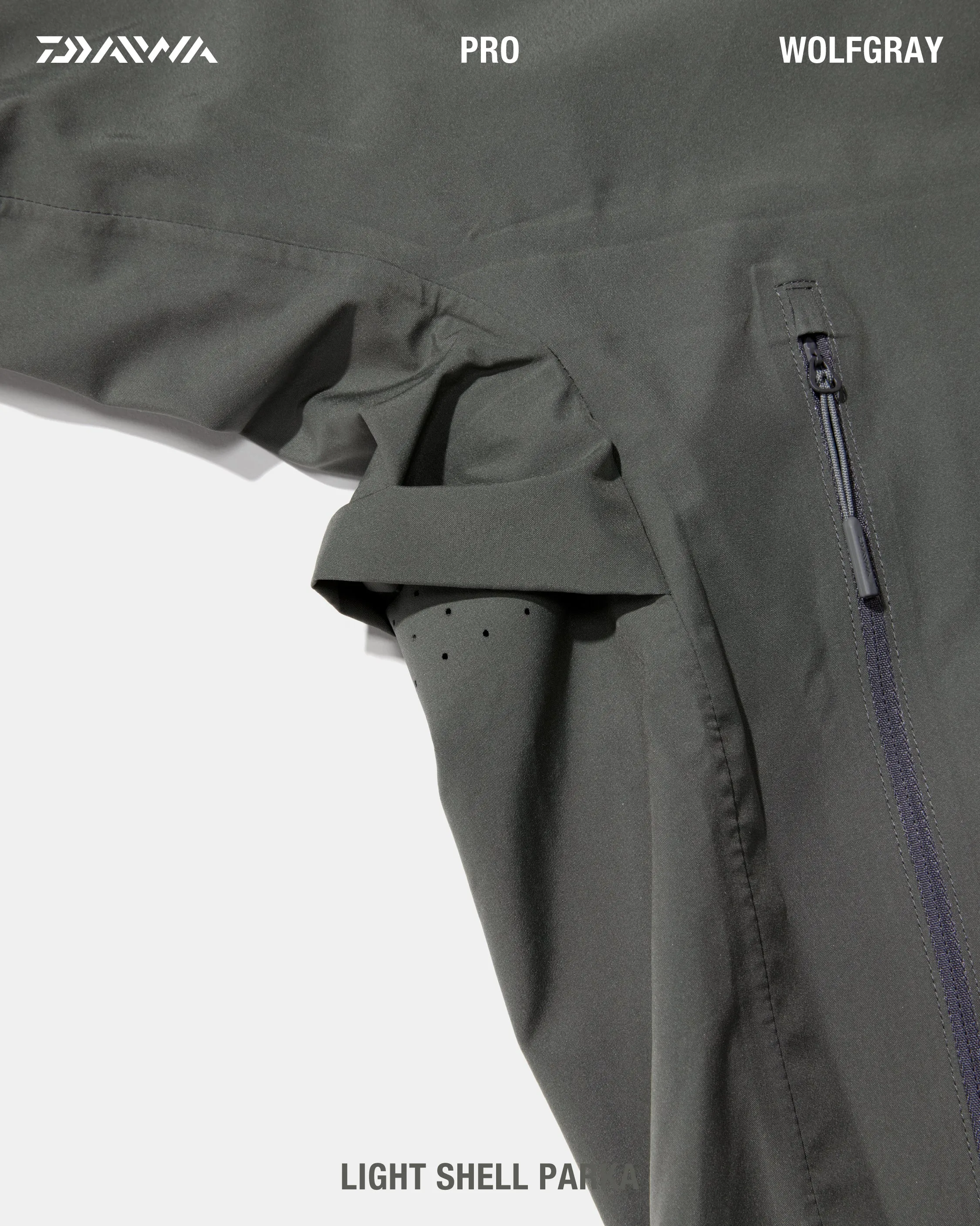 LIGHT SHELL PARKA