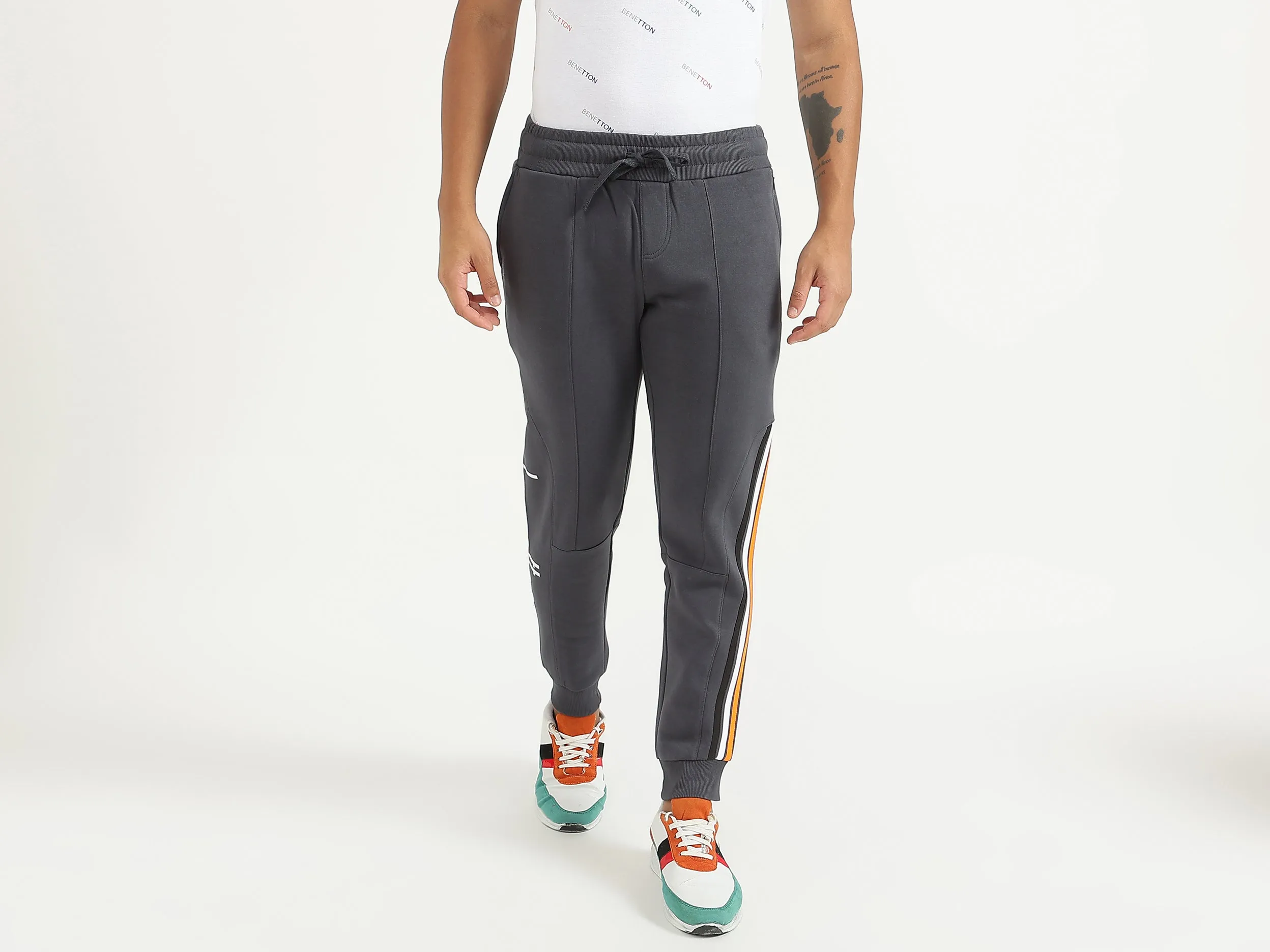 Men Grey Solid Regular Joggers